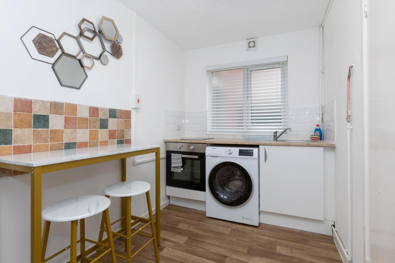1 Bed Holiday Apartment,Pets Are Welcome 웨이머스만 외부 사진